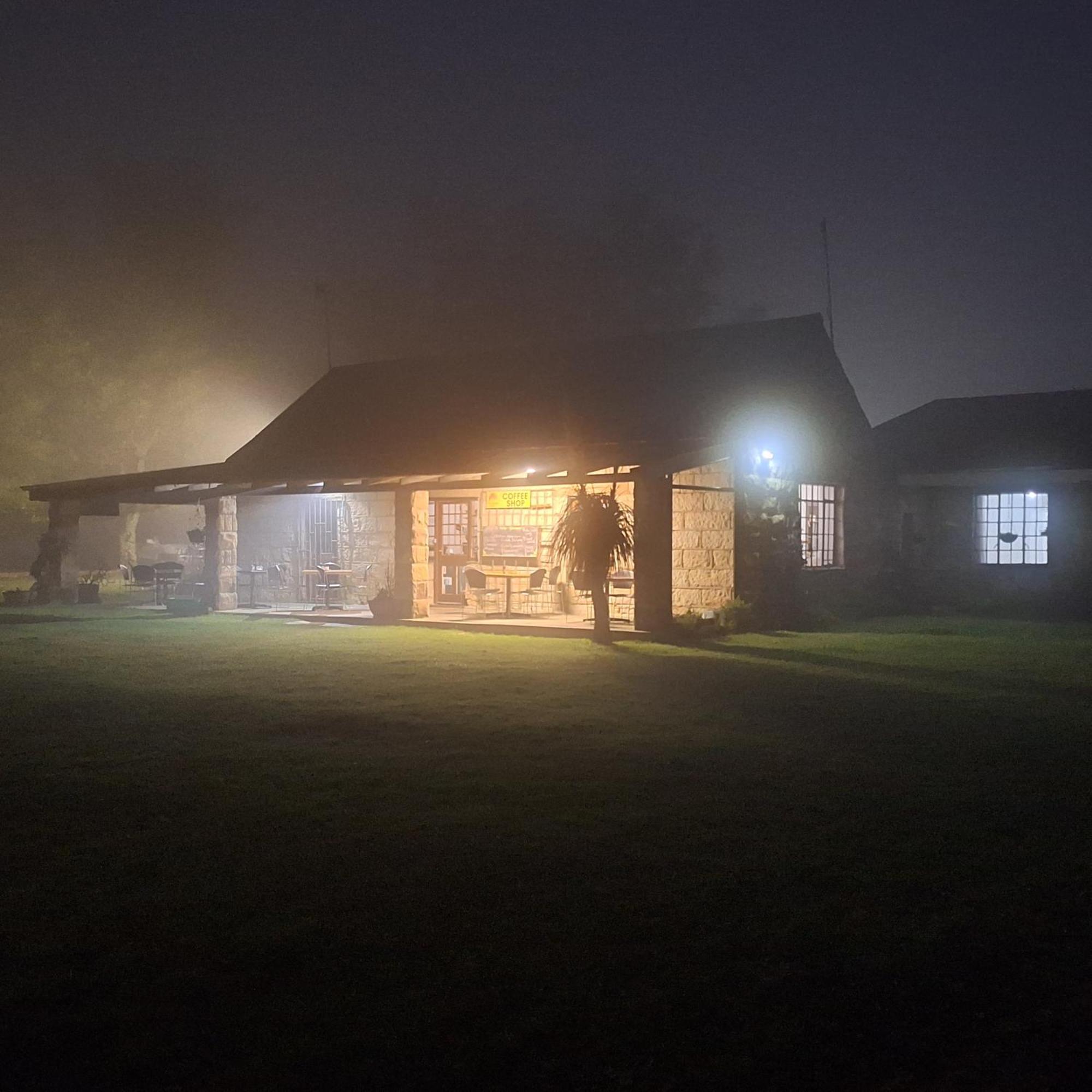 The Border Post, Bed And Breakfast Bergville Esterno foto